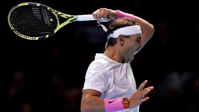 Nadal besiegt Tsitsipas - und hofft auf Zverev-Niederlage