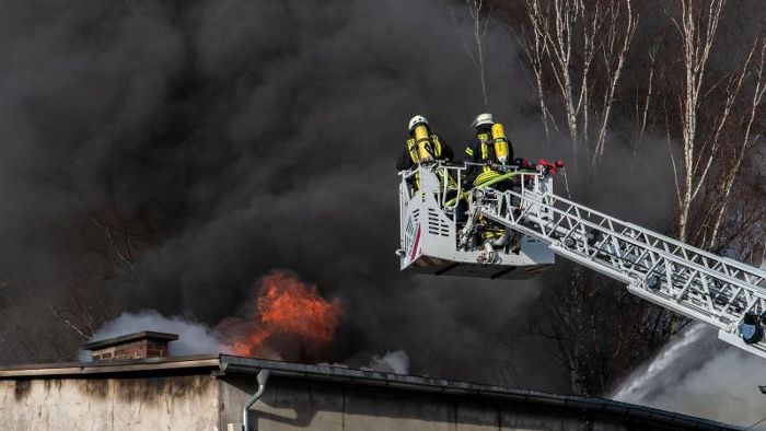 Drei Tote bei Wohnhausbrand im Sauerland
