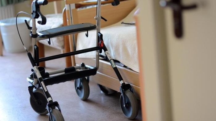Vier Tote und Dutzende Infizierte in Seniorenheim 