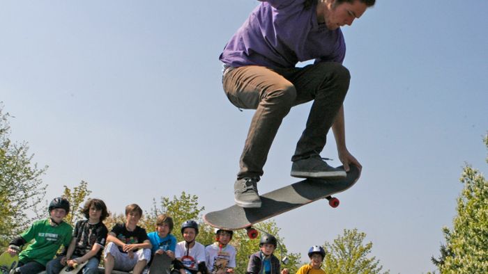 Jugendausschuss unterstützt Skateranlage in der Saas