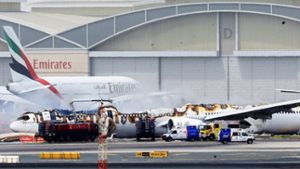 Emirates-Bruchlandung: Helfer stirbt