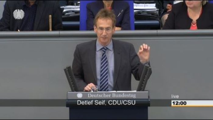 CDU-Politiker trägt Böhmermann-Gedicht vor