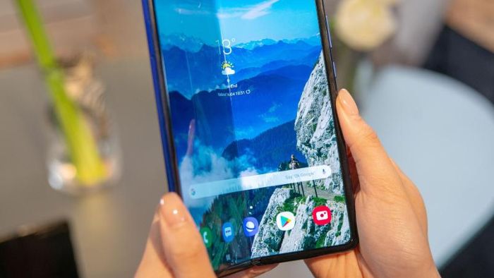 Samsung zeigt Serienversion seines Auffalt-Smartphones Fold