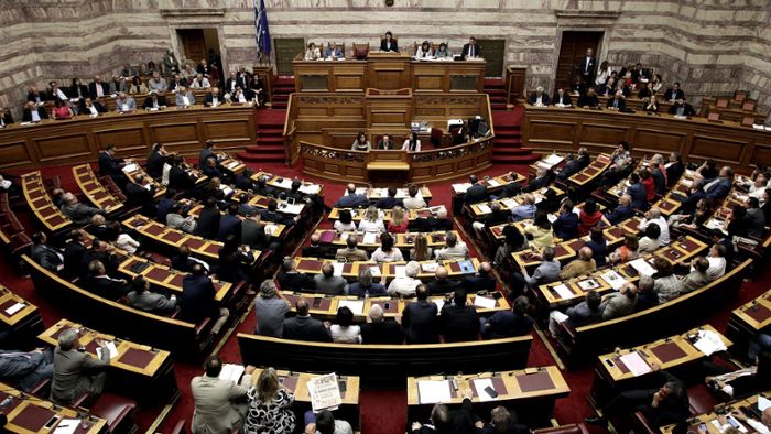 Griechisches Parlament billigt drittes Hilfspaket