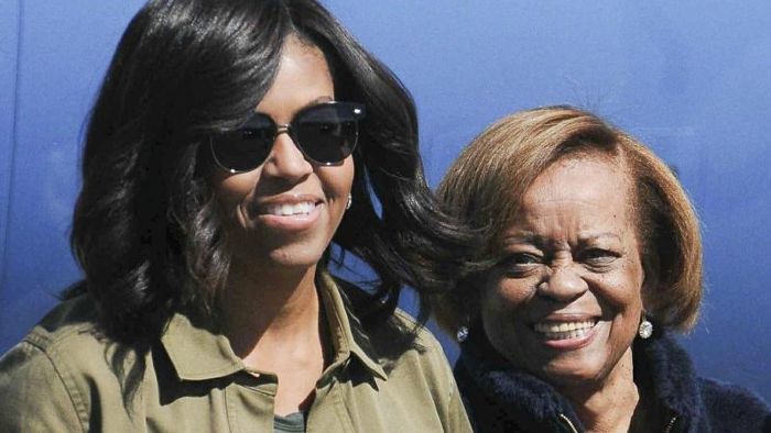 Michelle Obamas Mutter stichelt gegen ihre Tochter
