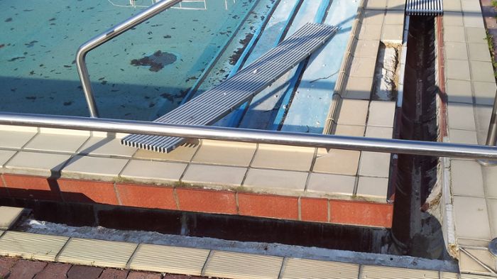 Landtag: Kein Geld für Schwimmbäder
