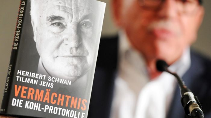Helmut Kohl mit Millionen-Entschädigung