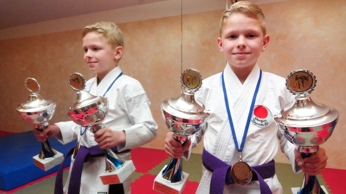 Zwei Meistertitel in Karate
