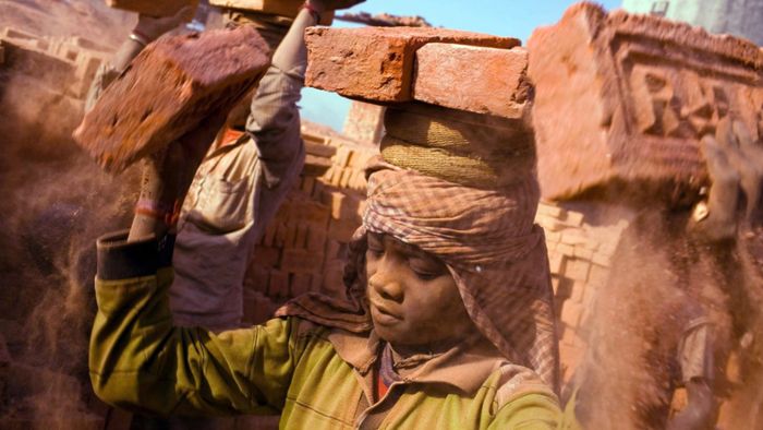 Hohe Lebensmittelpreise lassen Kinderarbeit steigen