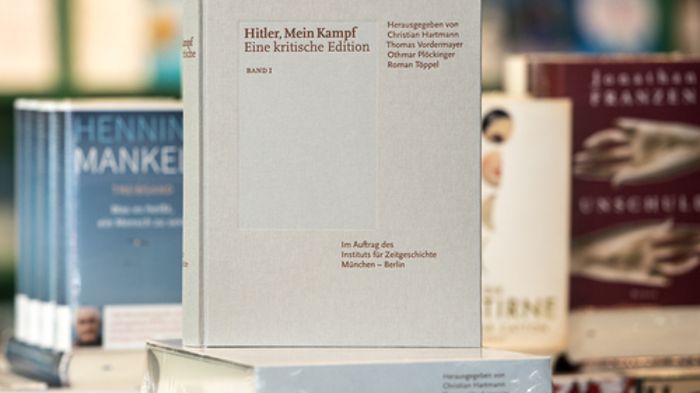 Landtag debattiert "Mein Kampf"-Ausgabe