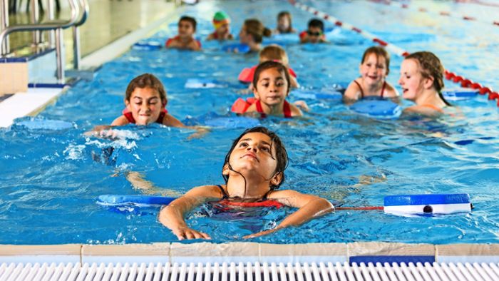 Schwimmkurs für behinderte Menschen