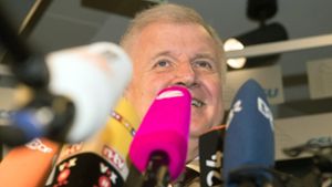 Seehofer lädt Trump nach Bayern ein