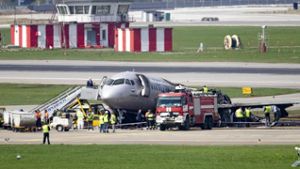 41 Tote bei Flugzeugunglück: Ermittler untersuchen Wrack
