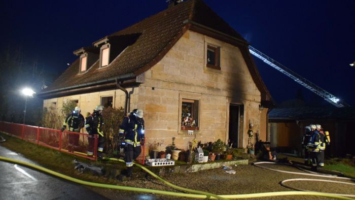 Frau nach Wohnhausbrand gestorben