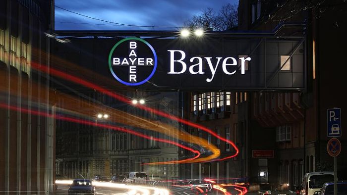 Bayer streicht in Deutschland jede siebte Stelle