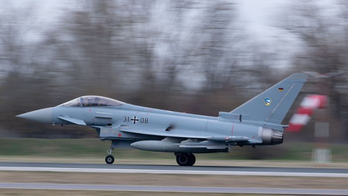 Eurofighter landet wegen Technik-Problemen in Stuttgart