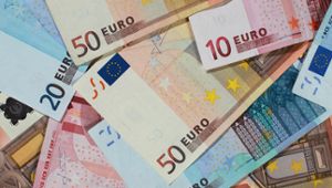 15.000 Euro gefunden - Finderin meldet sich