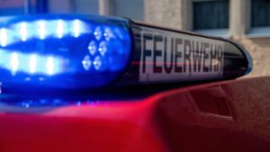 Rhön-Grabfeld: Brand in Mehrfamilienhaus: Bewohner schwer verletzt