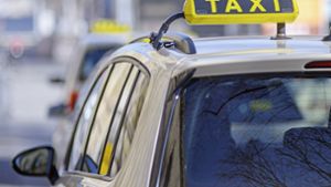 Steigende Kosten: Taxifahrer fordern höheren Tarif
