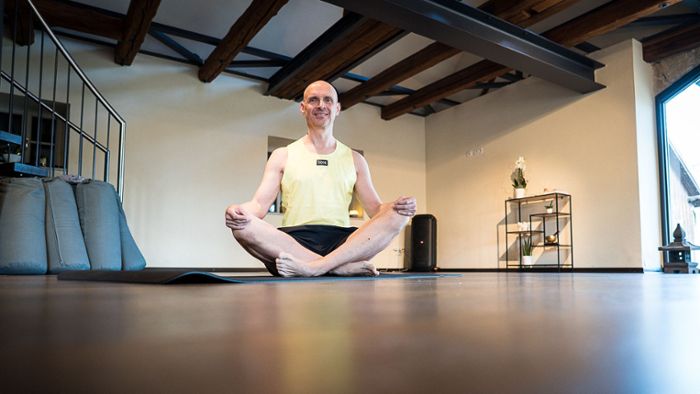Ehemaliger Manager eröffnet Yoga-Zentrum