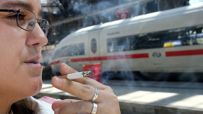 Zehn Jahre Rauchverbot bei der Bahn