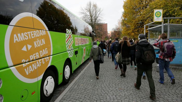Fernbusse halten jetzt an der Uni Bayreuth