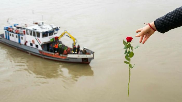 Mindestens sieben Tote bei Schiffsunglück auf der Donau