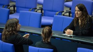 Bundestag begrüßt erste gehörlose Abgeordnete Heubach