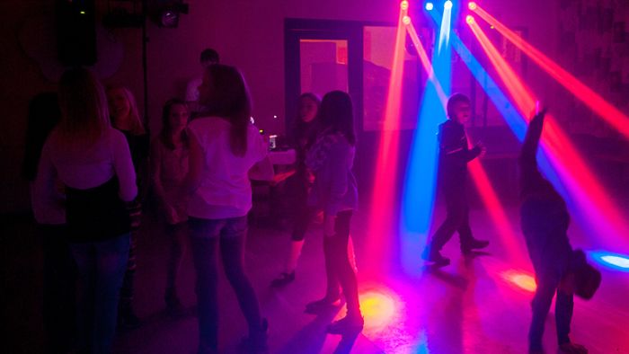 Knapp 80 Jugendliche kommen zu Weidenberger Jugend-Disco