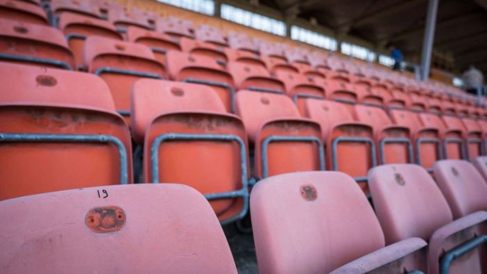 Bayreuther Stadion bekommt neue Sitzschalen